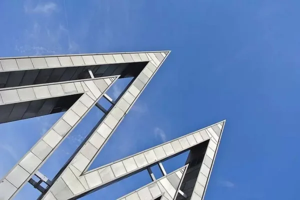 Immobilienmakler Thekla