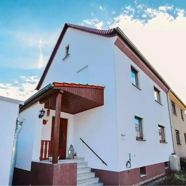 Auszug aus über 212 von uns verkauften Häusern (Einfamilienhäuser, Doppelhaushälften, Reihenhäuser, Villen etc.) in Leipzig und Umgebung